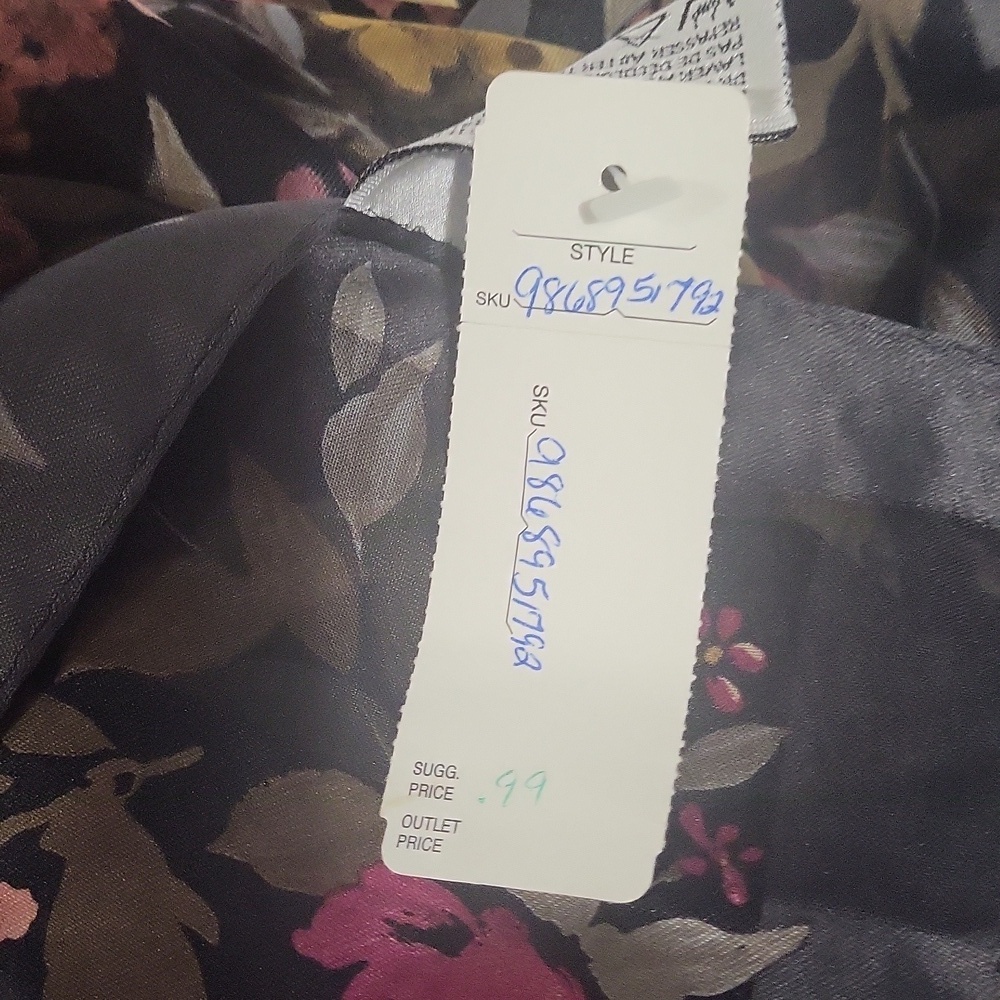 Liz Claiborne Floral Semi Sheer Stripes Scarf - Picture 3 of 3